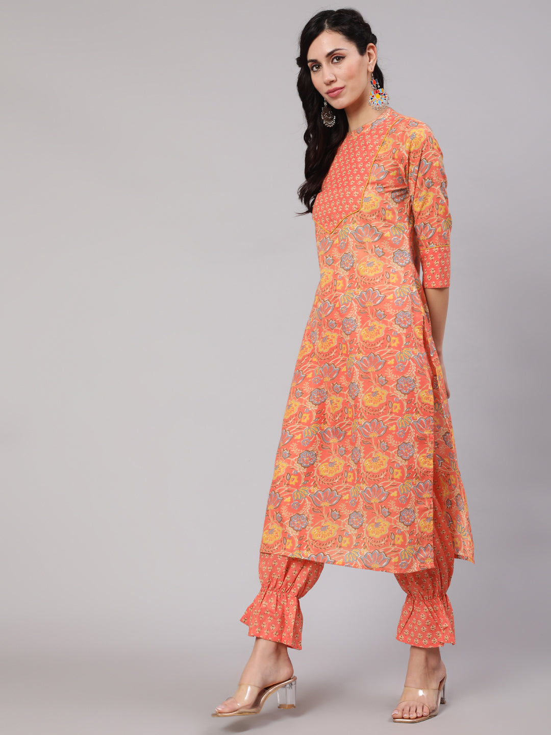 Peach Floral Print Kurta With Balloon Pant - Elganza