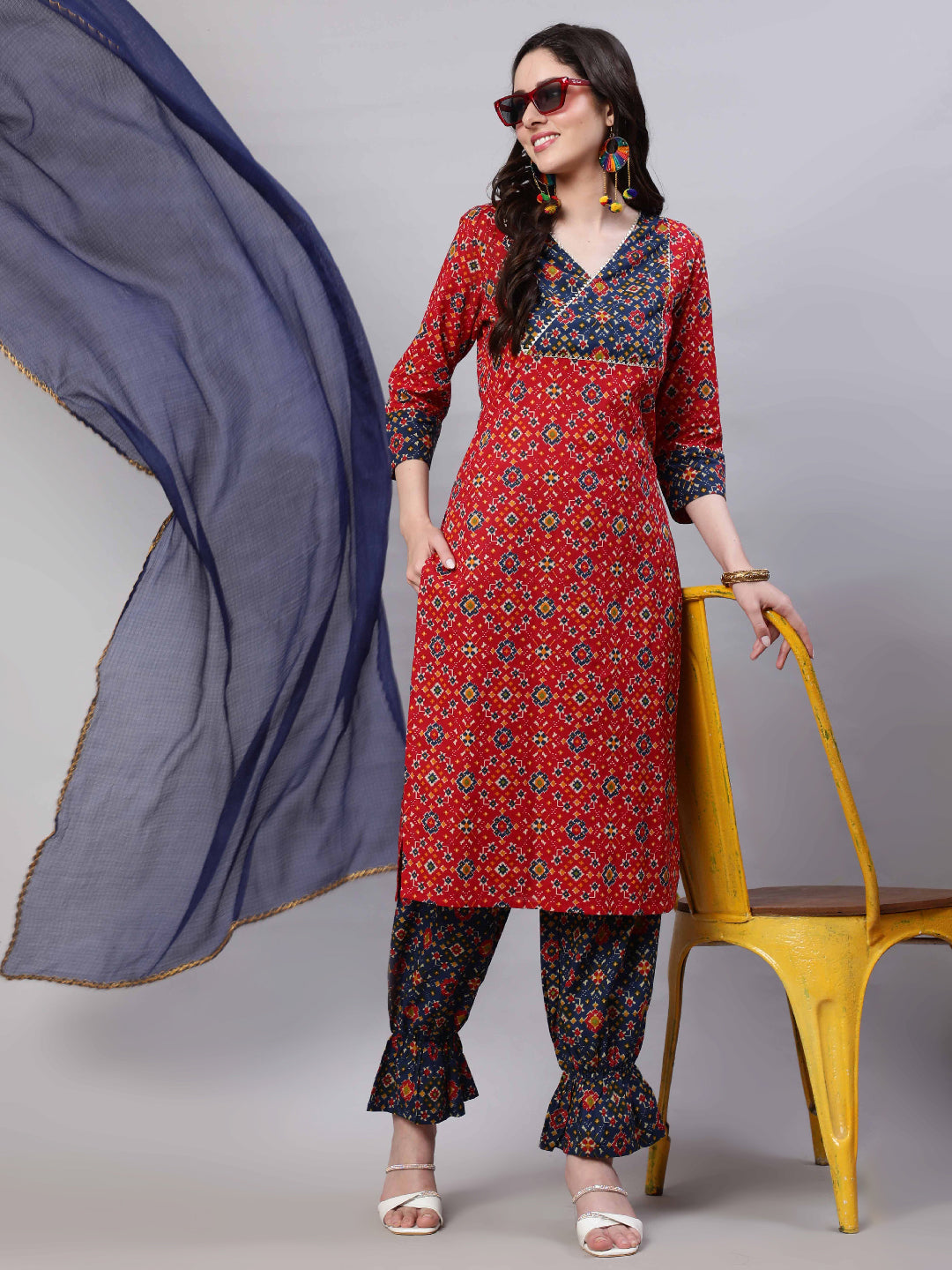 Red Patola Print Kurta Pant With Dupatta - Elganza