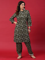 Green Floral Print Pakistani Kurta With Salwar - Elganza