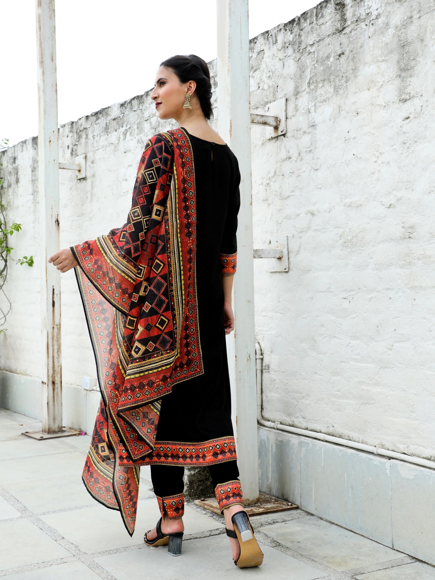 Black Printed Kurta Pant With Dupatta - Elganza