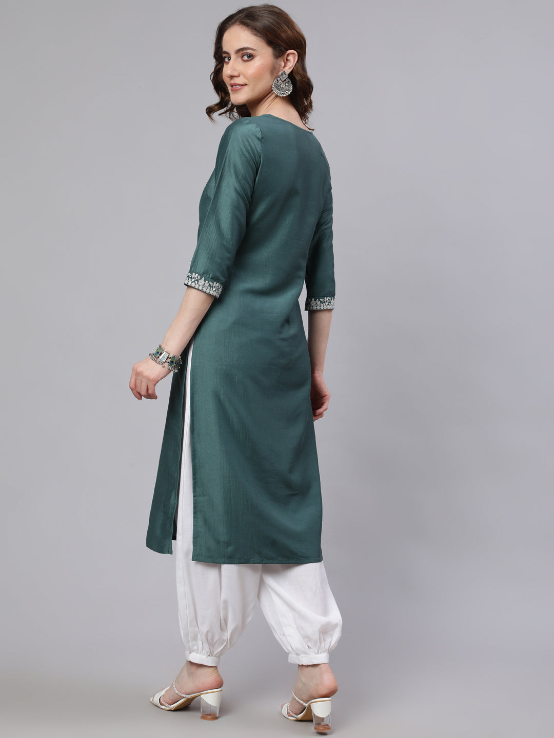 Blue Embroidered Straight Kurta - Elganza
