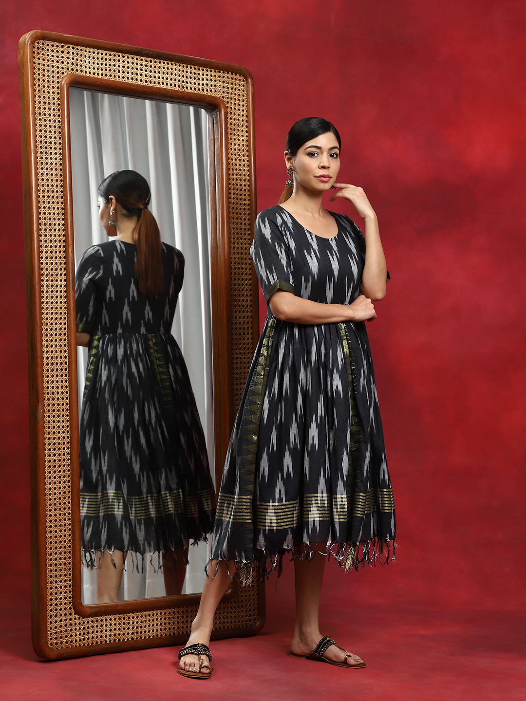 Black Ikat Gathered Dress - Elganza