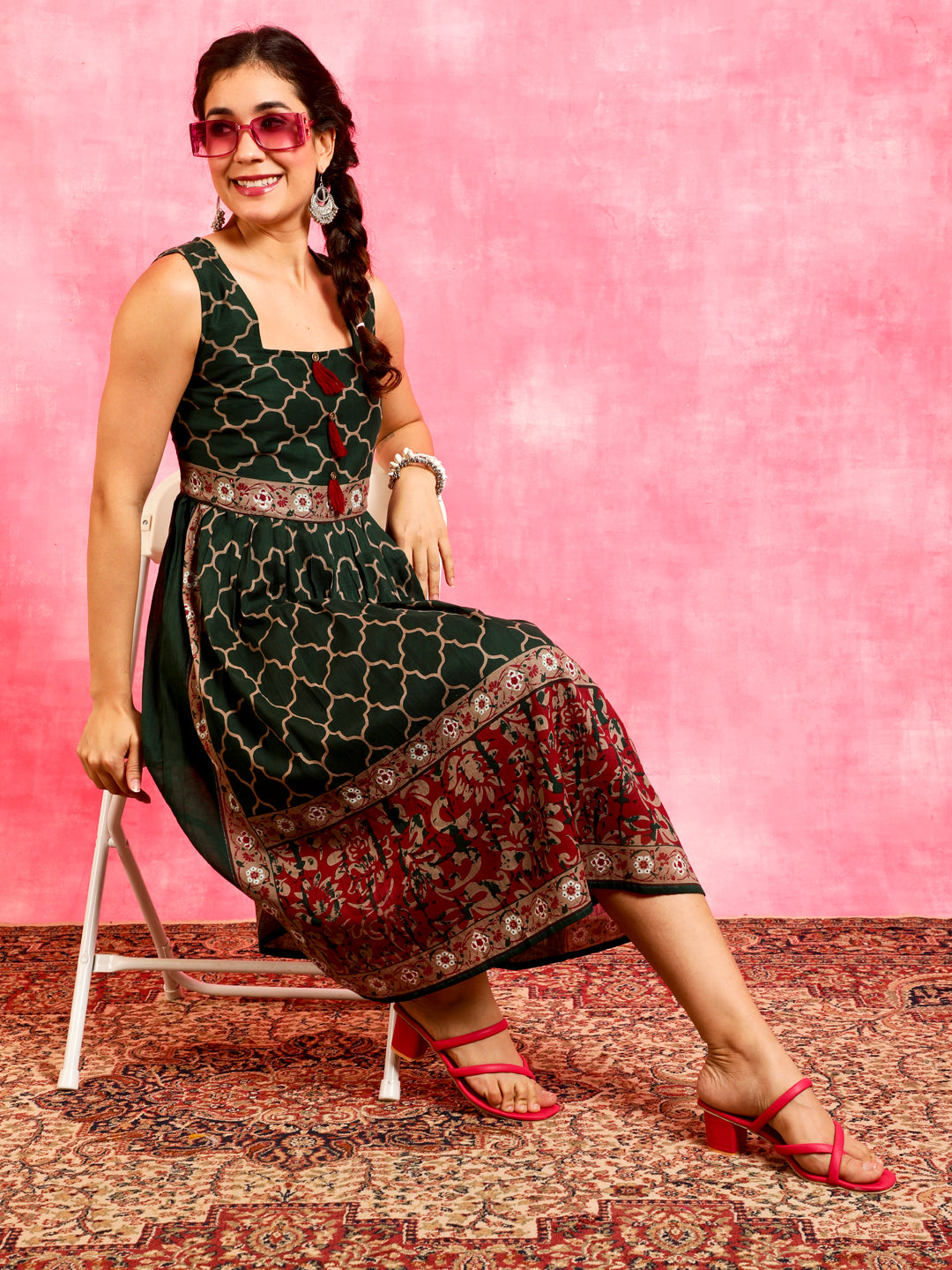 Green Printed Sleeveless Dress - Elganza