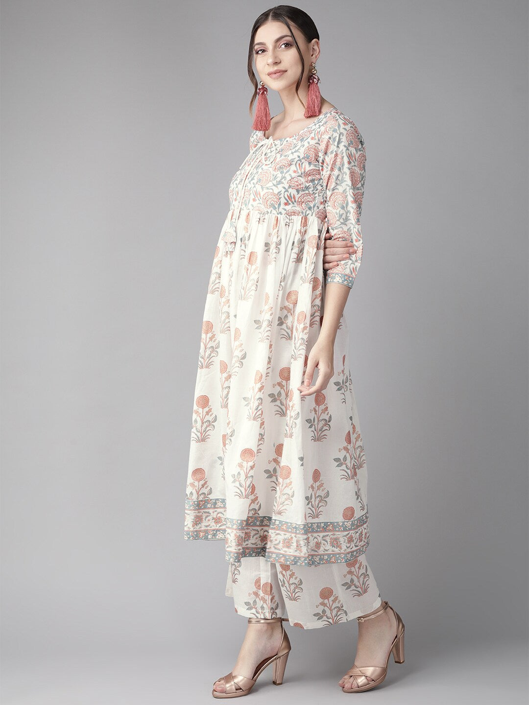 White Floral Print Kurta with Tie-Up - Elganza