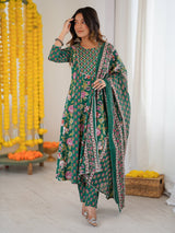 Women's Green Pure Cotton Floral Printed Yoke Design Anarkali Kurta Set