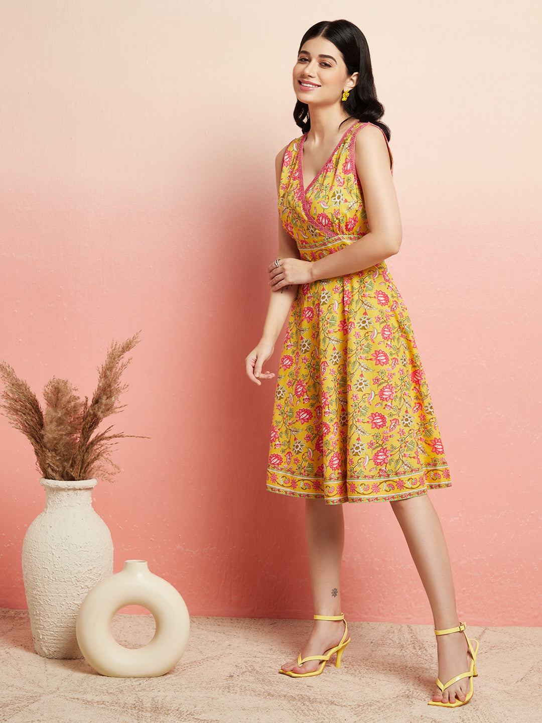 Yellow Floral Print A-Line Dress - Elganza